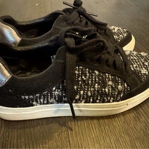 Birdies Size 7 • The Cardinal Sneaker Orbit Boucle Tweed EUC. Worn Once!